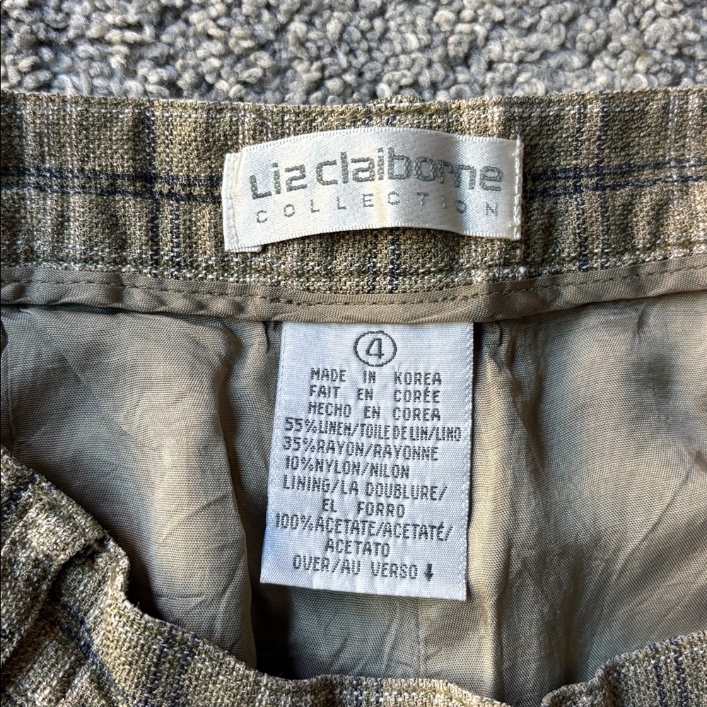 Liz Claiborne Plaid Mom Shorts - Picture 3 of 8